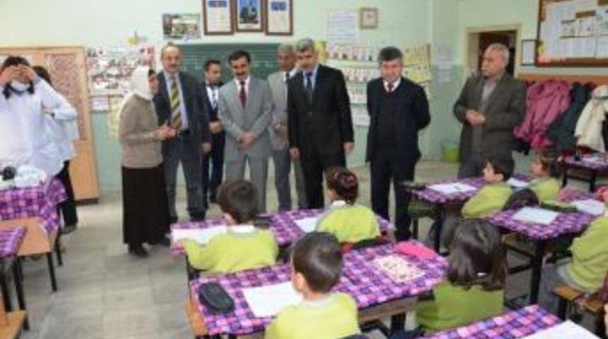 Şanlıurfa'da 26 Bin &Ccedil;ocuk Diş Taramasından Ge&ccedil;ti