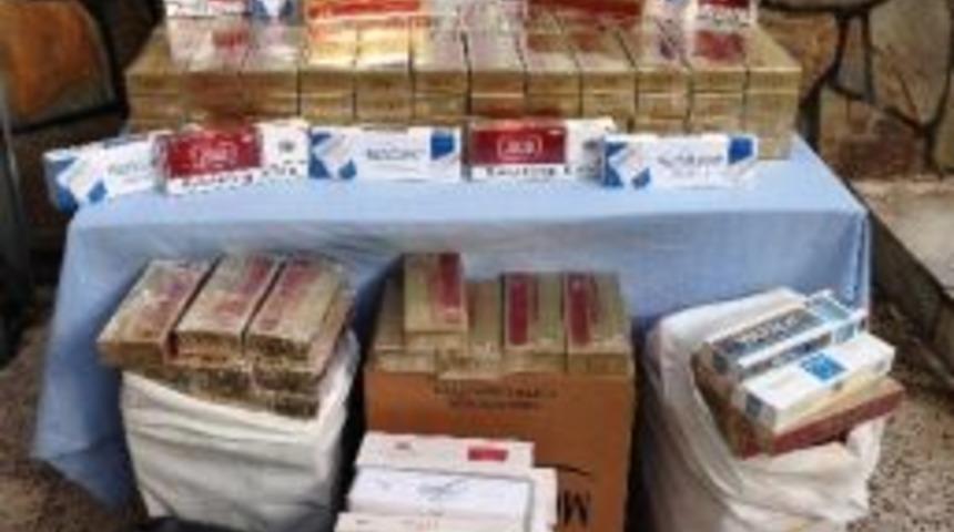 İzmir'de Jandarmadan Ka&ccedil;ak Sigara Operasyonu