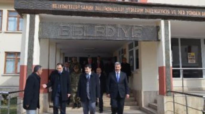Vali Şahin, Doğanşehir İl&ccedil;esinde İncelemelerde Bulundu