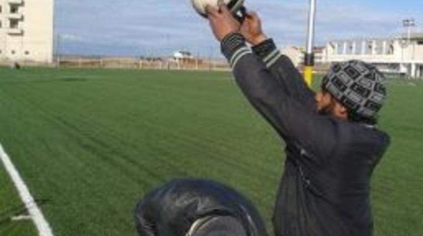 Uefa Yetkilileri Stad &Ouml;l&ccedil;&uuml;m &Ccedil;alışması Yaptı