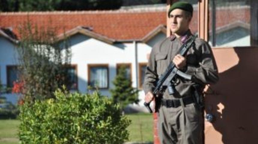 Jandarma Genel Komutanlığı S&ouml;zleşmeli Uzman Erbaş Alacak