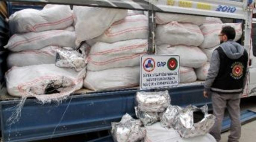 Gaziantep'te Ka&ccedil;ak &Ccedil;ay Operasyonu