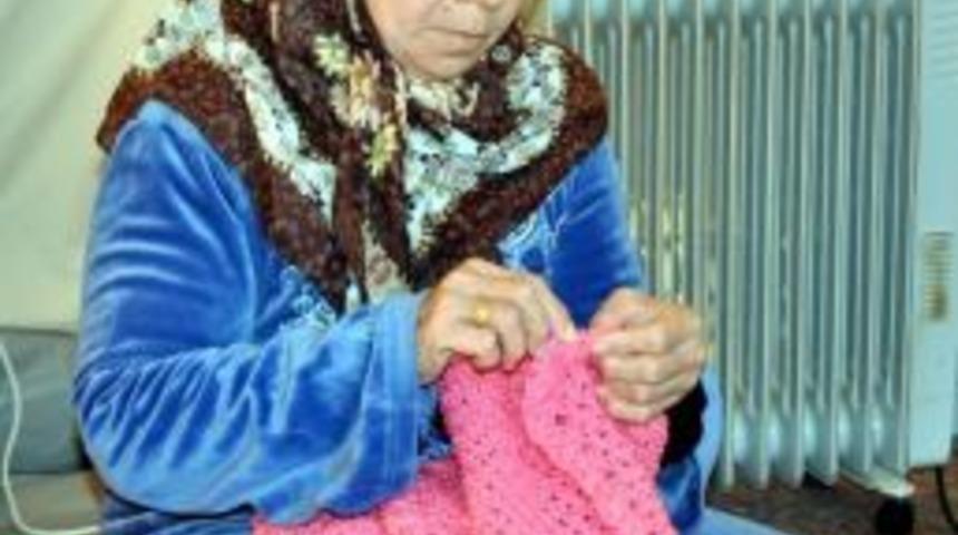 M&uuml;lteci Kadınlar &Ouml;rg&uuml; İle Vakit Ge&ccedil;iriyor