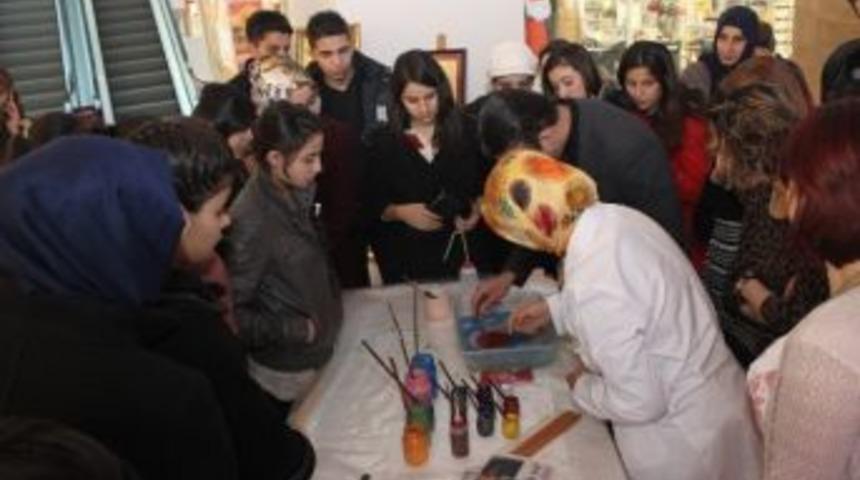 Gamek Kursiyerlerinin Sergisi G&ouml;z Kamaştırdı