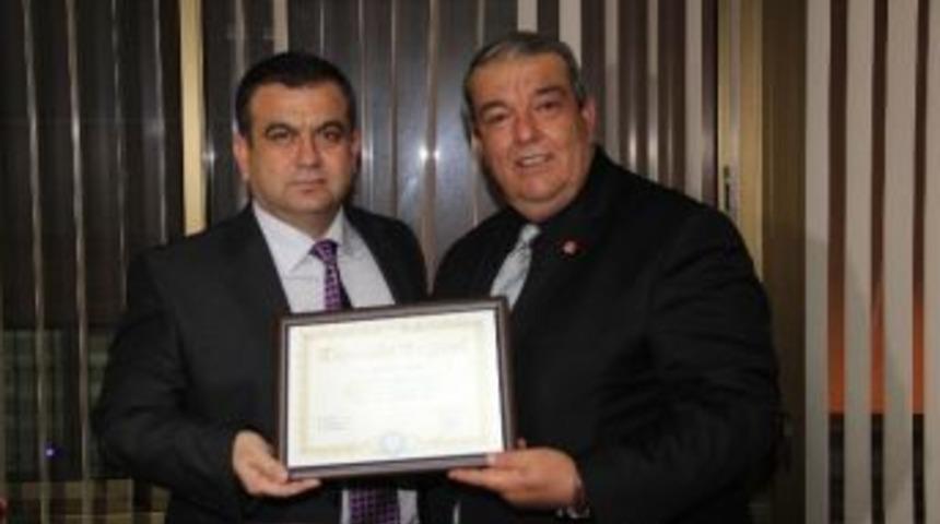 Gaziemir Esnafından Fikret Kar'a Destek