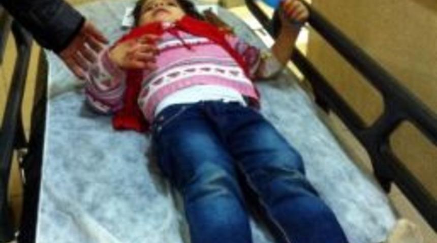 Otomobil Şarampole Yuvarlandı: 4 Yaralı