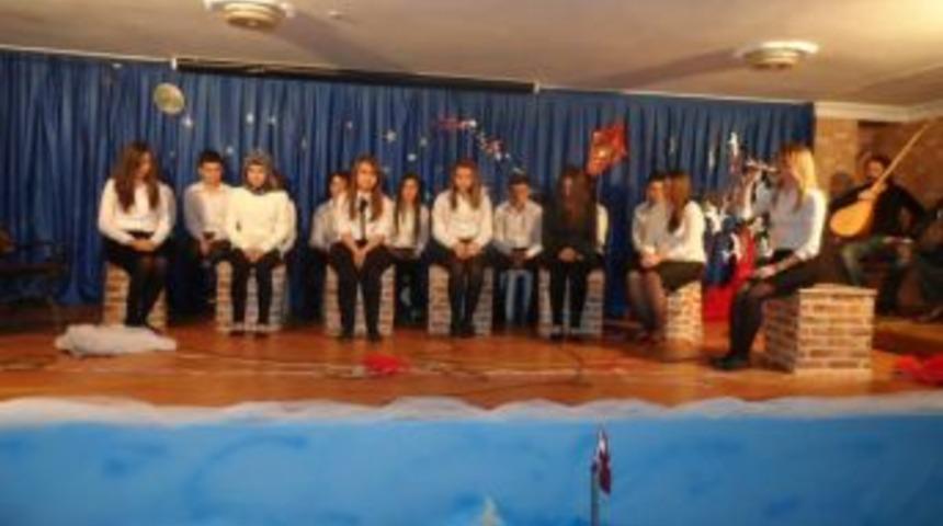 Alaplı &Ccedil;pl şiir dinletisi sundu