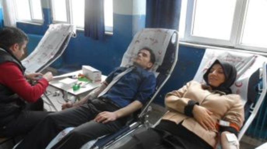 Murat Can anısına kan bağışı d&uuml;zenlendi