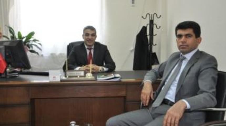 Milli Eğitim M&uuml;d&uuml;r&uuml; Arslan, İl&ccedil;e Gen&ccedil;lik Hizmetleri Ve Spor M&uuml;d&uuml;rl&uuml;ğ&uuml;'ne Atanan Ekinci'yi Ziyaret Etti