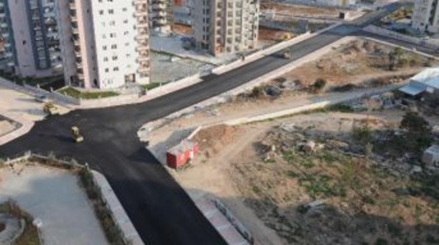 &Ccedil;iftlikk&ouml;y'de Asfalt &Ccedil;alışmaları Devam Ediyor