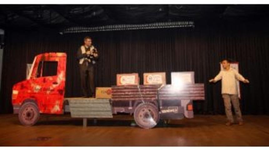 Sincan&rsquo;da Engellilerden Muhteşem Tiyatro G&ouml;sterisi