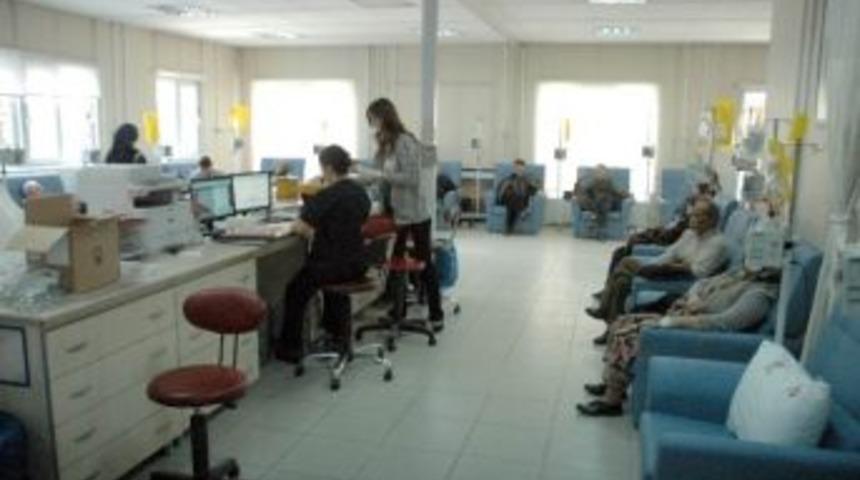 Devlet Hastanesi Kemoterapi &Uuml;nitesindeki Kanser İla&ccedil;ları &Ccedil;alındı