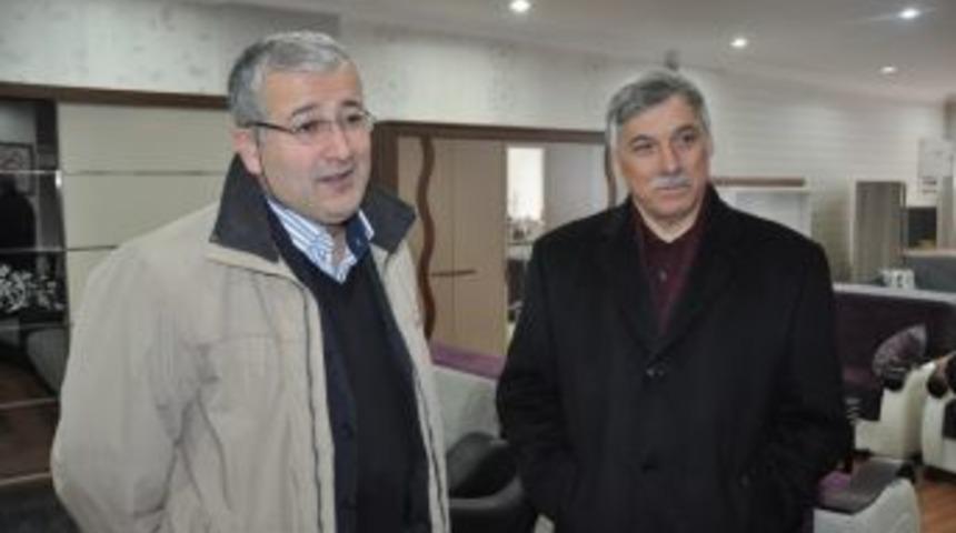 Erkal, Bakırcılar &Ccedil;arşısı Esnafını Ziyaret Etti