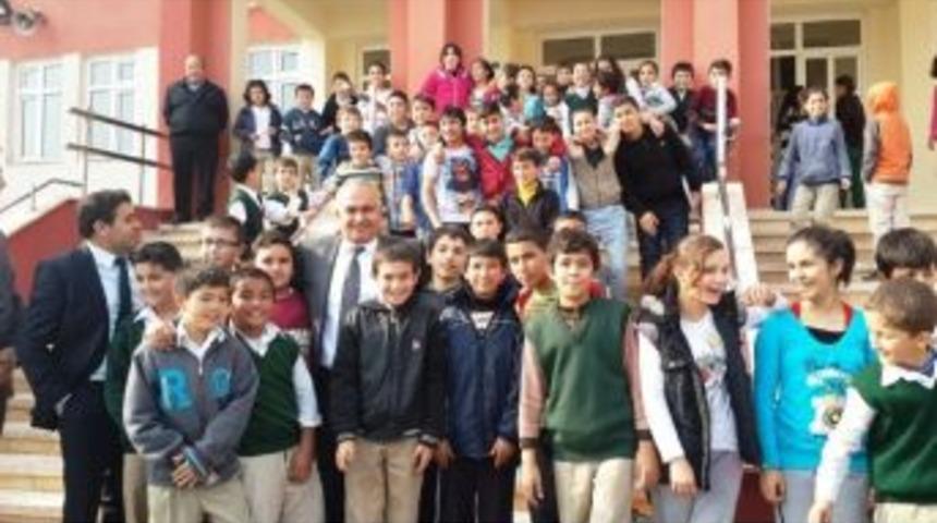 Başkan Tollu Okulları Ziyaret Ediyor