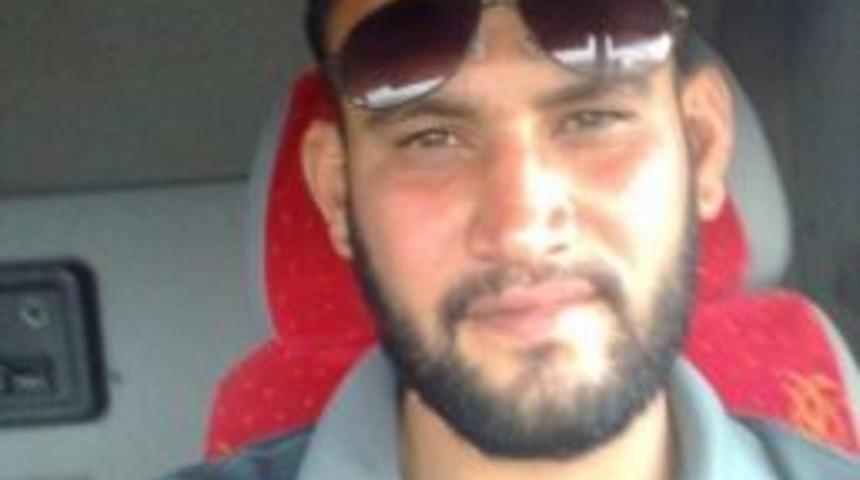 &ldquo;dur&rdquo; İhtarına Uymayan Araca Ateş A&ccedil;ıldı: 1 &Ouml;l&uuml;, 1 Yaralı