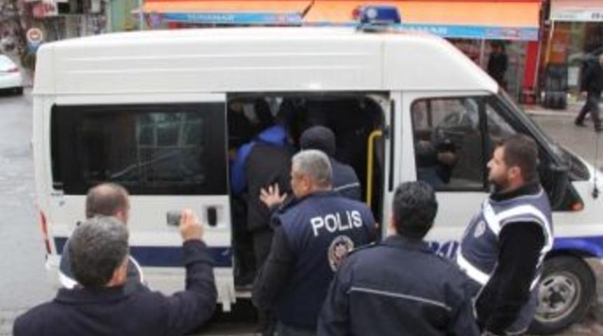 &Ccedil;elik Kasa Hırsızları Adliyeye Sevk Edildi