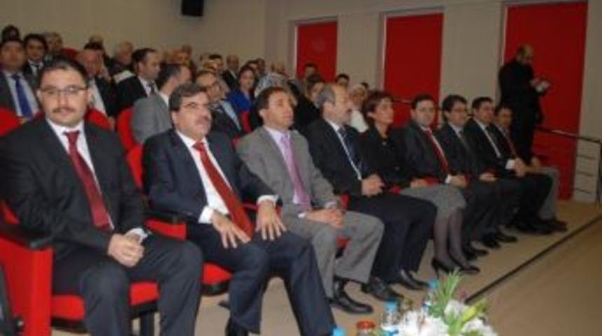 İl Sağlık M&uuml;d&uuml;rl&uuml;ğ&uuml; 2013 Yılı Değerlendirme Toplantısı