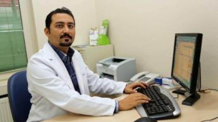 Hamburger Ve Bilgisayar Obeziteye Davetiye &Ccedil;ıkarıyor