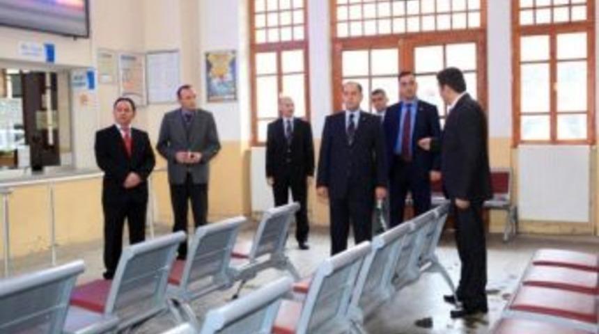 Vali &Ccedil;omaktekin&rsquo;den Tren Garında İnceleme