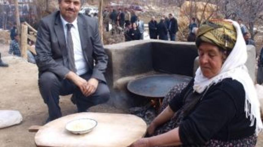 Hulisi Porgalı, &Ouml;nc&uuml; K&ouml;y&uuml;'n&uuml; Ziyaret Etti