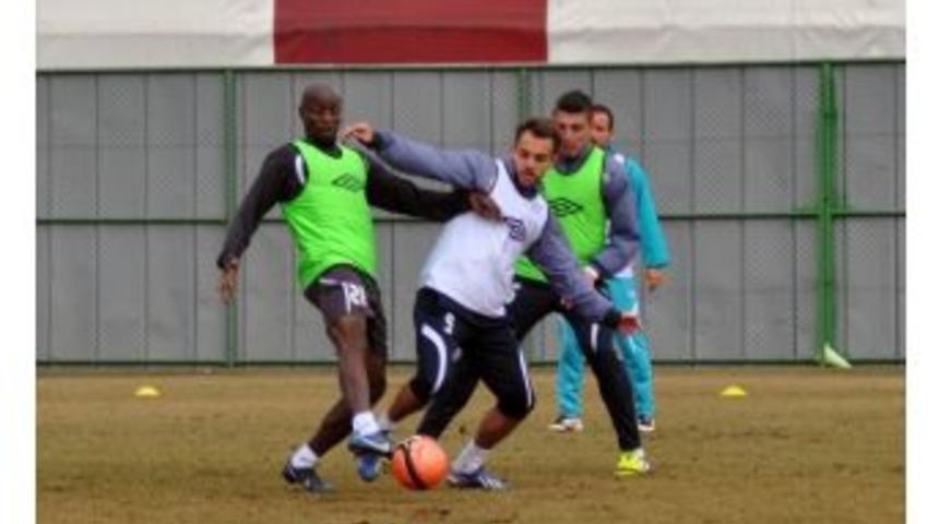 Boluspor, Gaziantep B&uuml;y&uuml;kşehir Belediyespor Ma&ccedil;ı Hazırlıklarını S&uuml;rd&uuml;r&uuml;yor