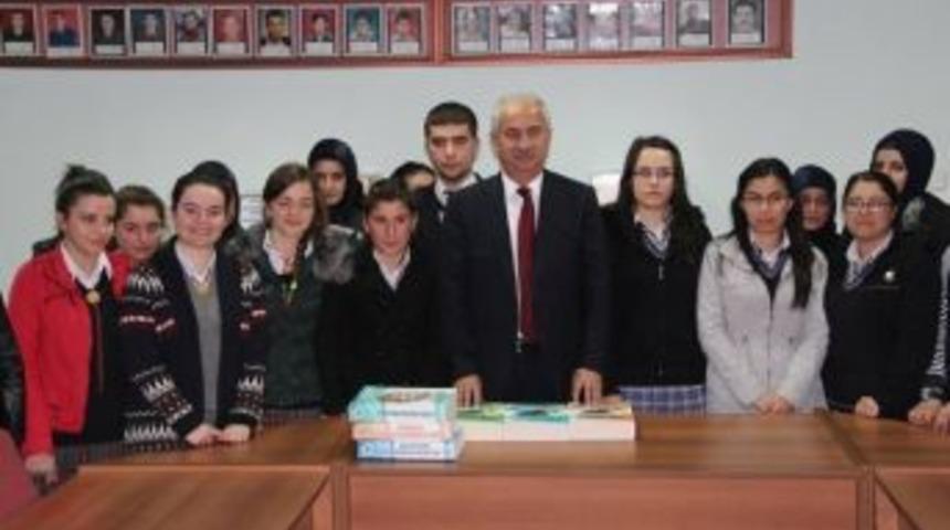 Akdağmadeni Belediyesinden Eğitime Destek