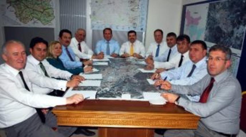 Ak Partili Adaylar İlk Toplantılarını Yaptı