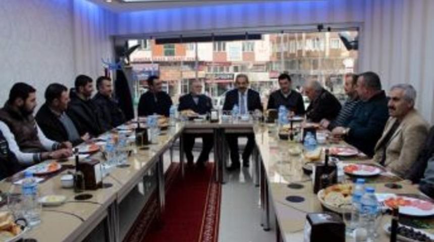 Başkan &Uuml;rg&uuml;p, Esnaflarla Bir Araya Geldi