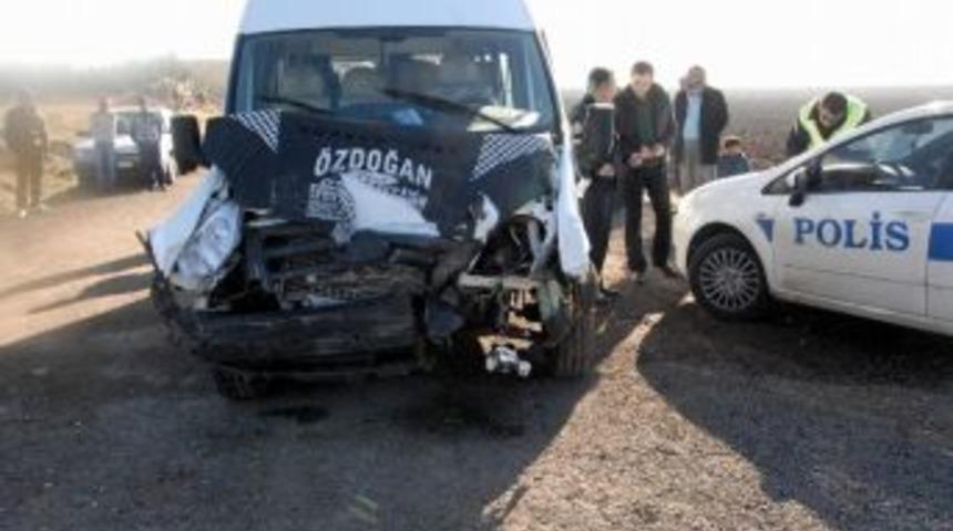 Facia Ucuz Atlatıldı