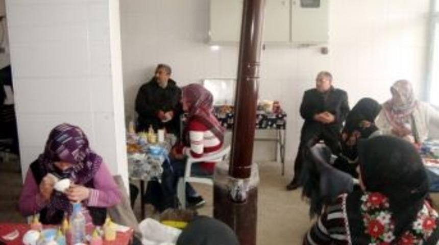 Başkan Sıtkı Yüzüak’tan Kursiyerlere Ziyaret