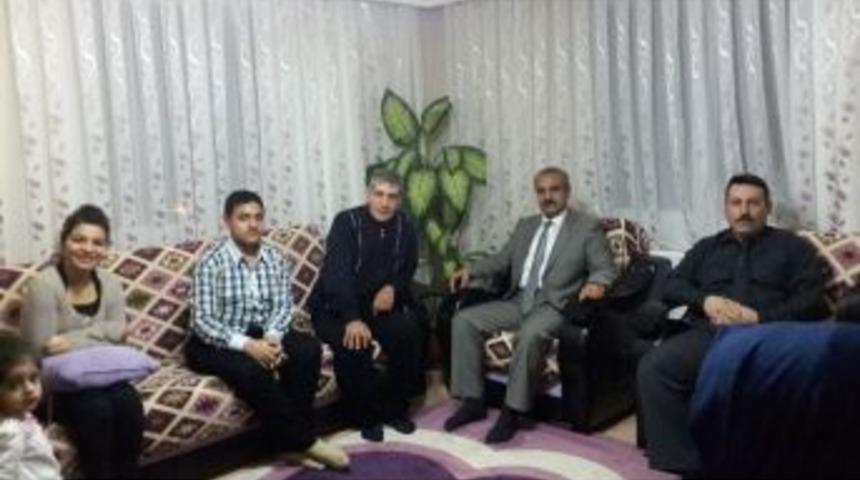 Gen&ccedil;lik Merkezi, Ev Sohbetlerine Devam Ediyor