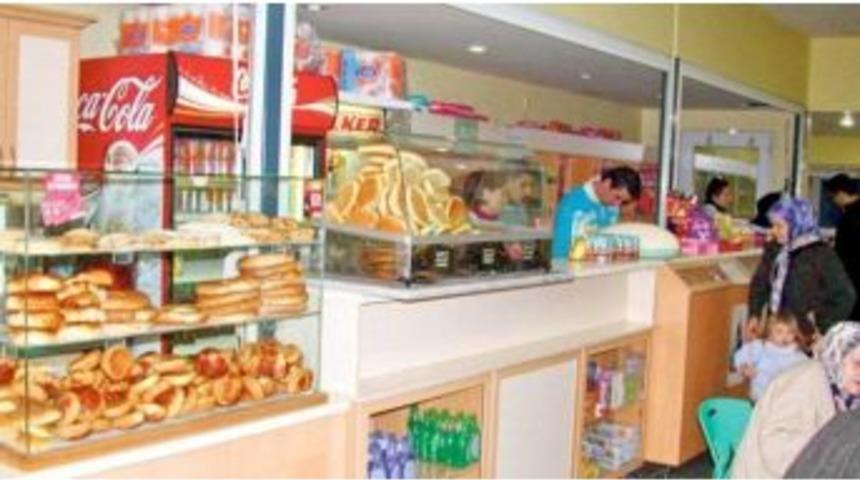 Hasta Yakınları 'pahalı Su'dan Şikayet&ccedil;i