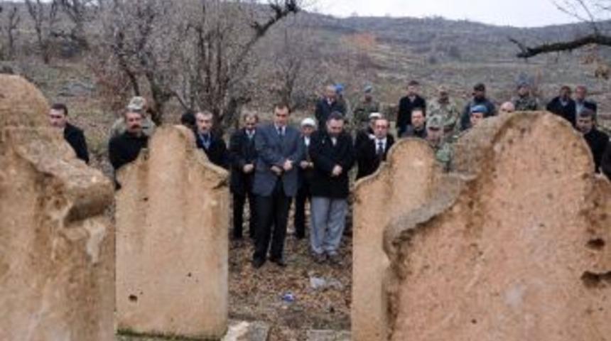 Pkk Tarafından Öldürülen 10 Kişi İçin Anma Töreni