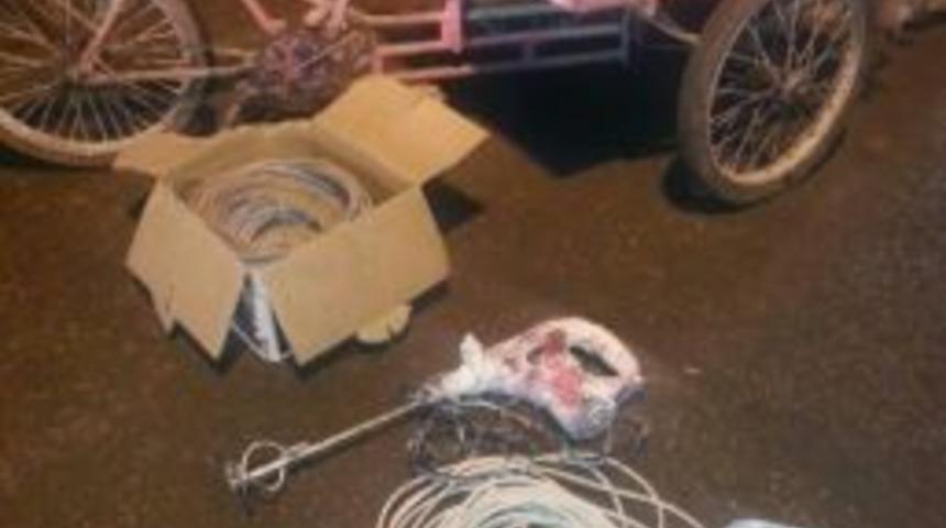 Batman&rsquo;da 3 Ayrı Hırsızlık Olayına Karışan 13 Zanlı Yakalandı