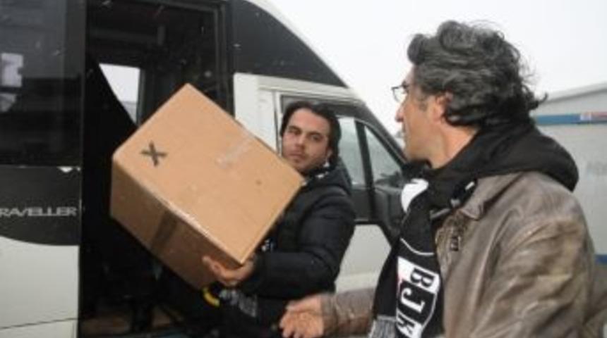 &Ccedil;arşı&rsquo;dan Vanlı &Ouml;ğrencilere Eğitim Yardımı