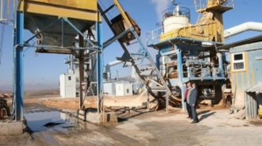 Elazığ Belediyesi Alt Yapı &Ccedil;alışmalarına Devam Ediyor