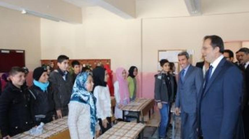 Bing&ouml;l&rsquo;de 62 Bin &Ouml;ğrenci Karne Sevinci Yaşadı