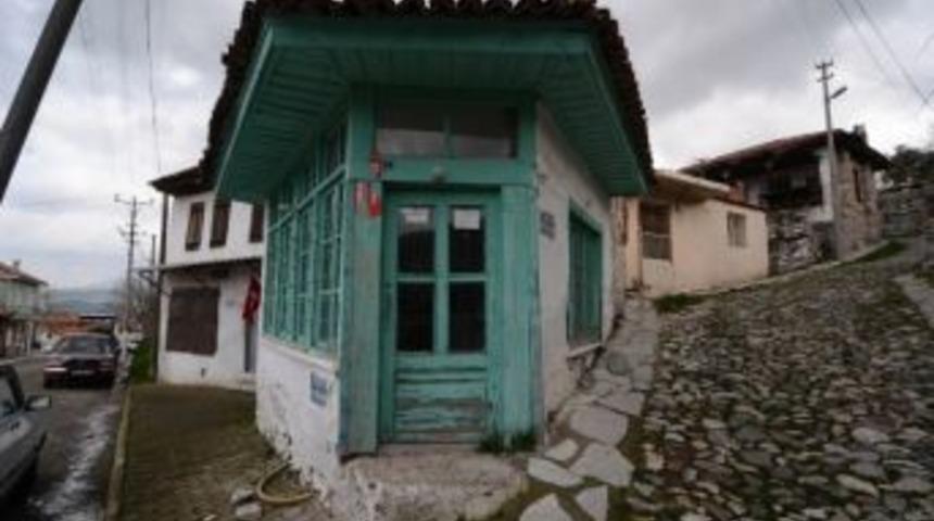 Boz&uuml;y&uuml;k&rsquo;te Restorasyon &Ccedil;alışmalarına Başlanıyor