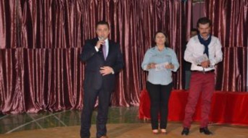 Sirk G&ouml;sterileri İzleyenleri Hayrete D&uuml;ş&uuml;rd&uuml;