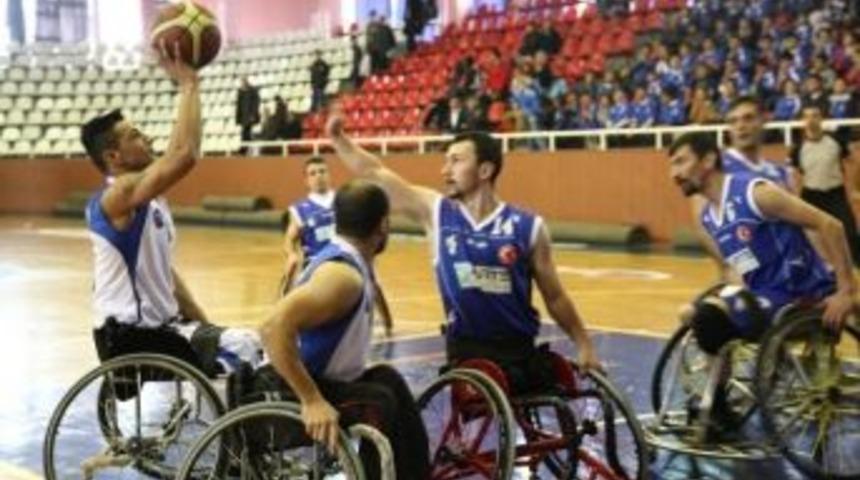 Engelli Basketbolcular Ankara’ya Gitti