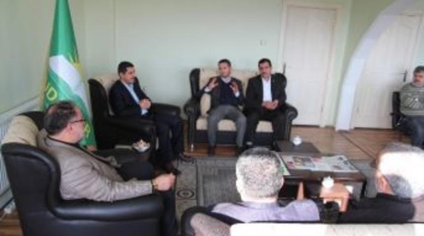 Ak Parti&rsquo;den H&uuml;da Par&rsquo;a Ziyaret