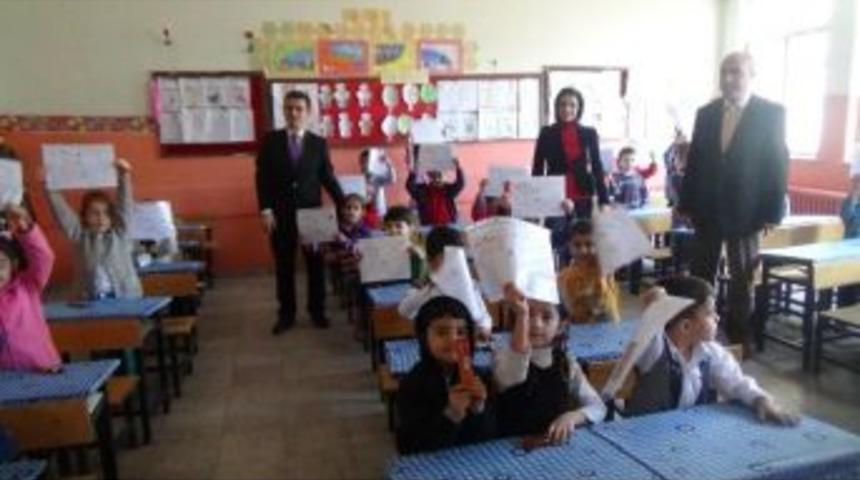 Kulp&rsquo;ta 10 Bin &Ouml;ğrenci Karne Aldı