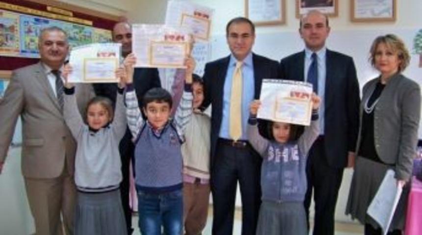 Sungurlu&rsquo;da 10 Bin 793 &Ouml;ğrenci Karne Aldı