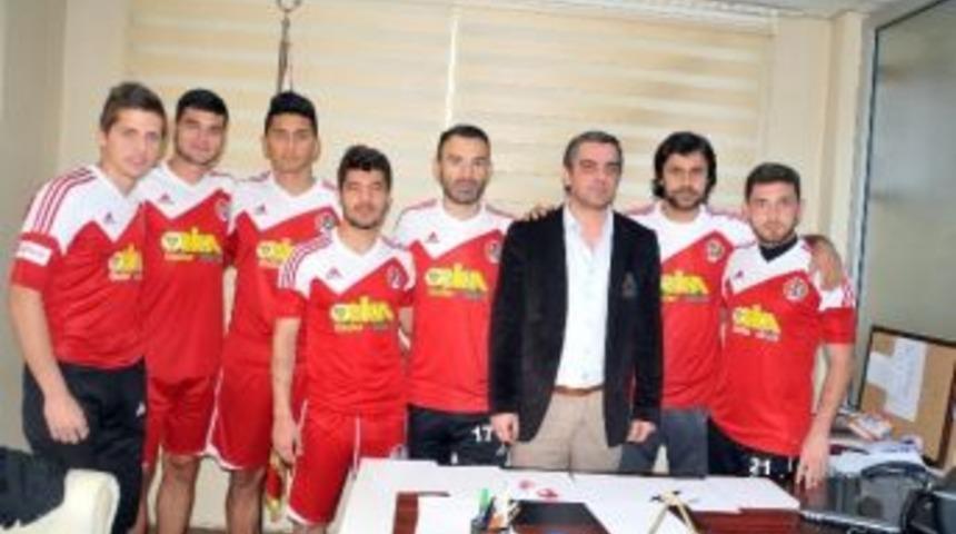 Turgutluspor'da İmza Şov