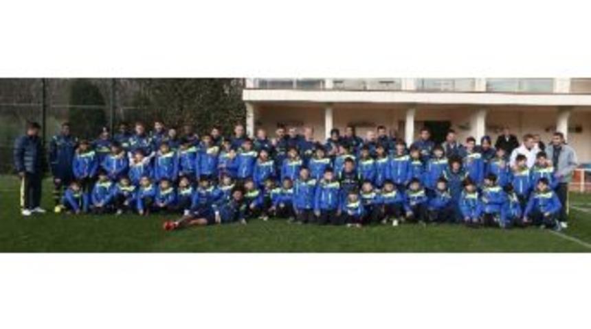 Fenerbah&ccedil;e, Torku Konyaspor Ma&ccedil;ının Hazırlıklarını S&uuml;rd&uuml;rd&uuml;