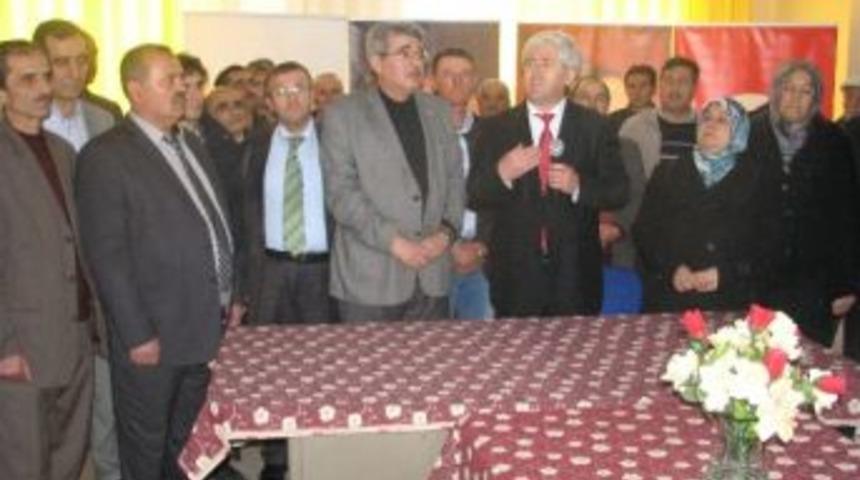 Ak Parti Keles Belediye Başkan Adayını Tanıttı