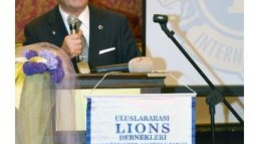 B&uuml;y&uuml;kerşen&rsquo;e &lsquo;melvin Jones Fellow Dostluk &Ouml;d&uuml;l&uuml;&rsquo; Verildi