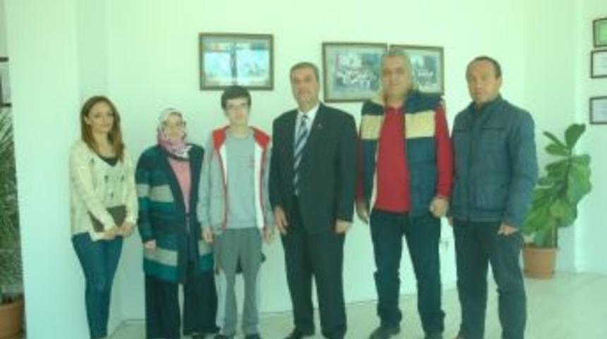 T&uuml;rkiye Birincisine &Ccedil;ifte Altın