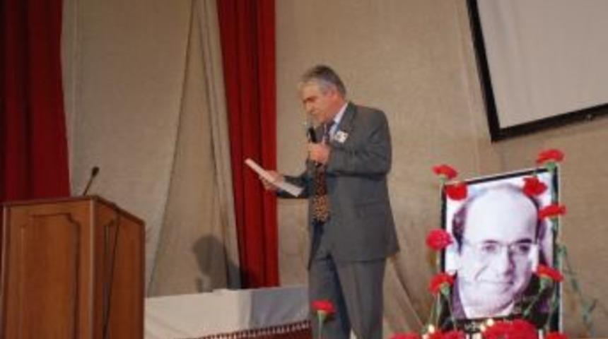 Uğur Mumcu Biga&rsquo;da Anıldı