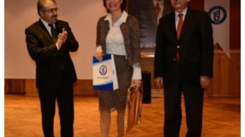 B&uuml;&rsquo;de &lsquo;zaman Y&ouml;netimi&rsquo; Semineri D&uuml;zenledi